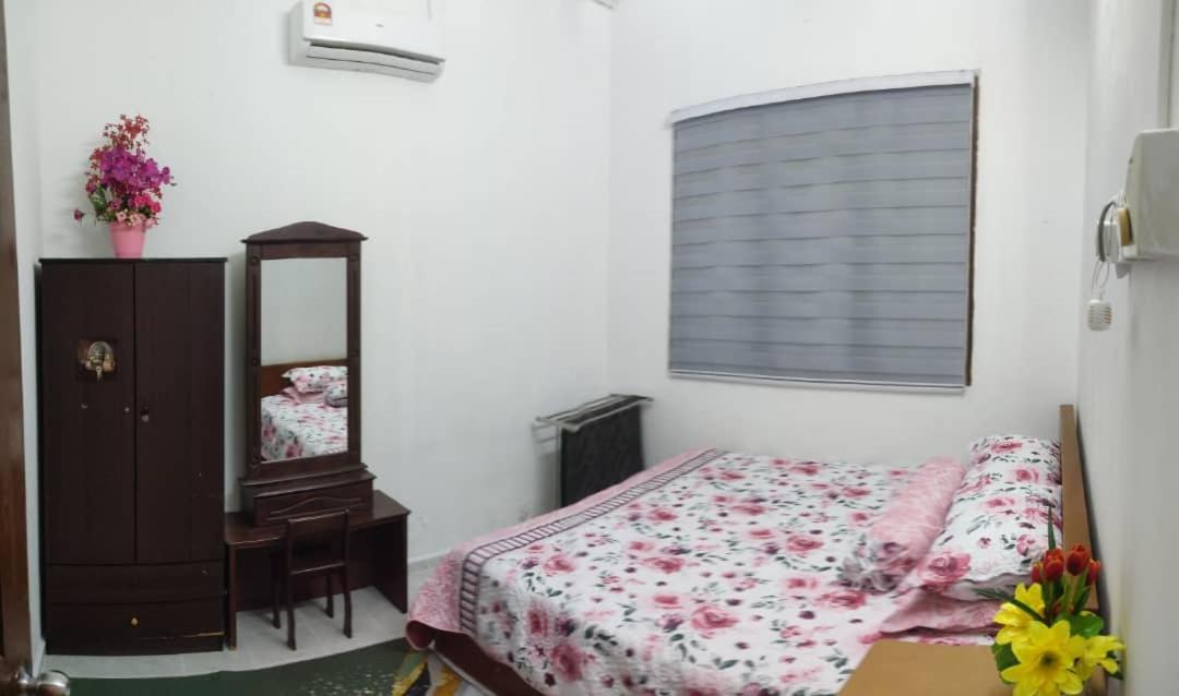 Ns Homestay Private Pool Tanah Merah  Ngoại thất bức ảnh