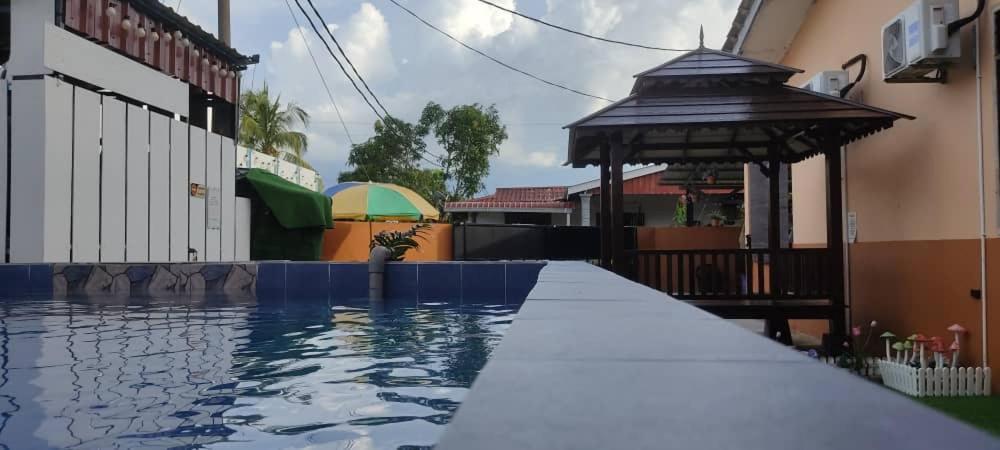 Ns Homestay Private Pool Tanah Merah  Ngoại thất bức ảnh